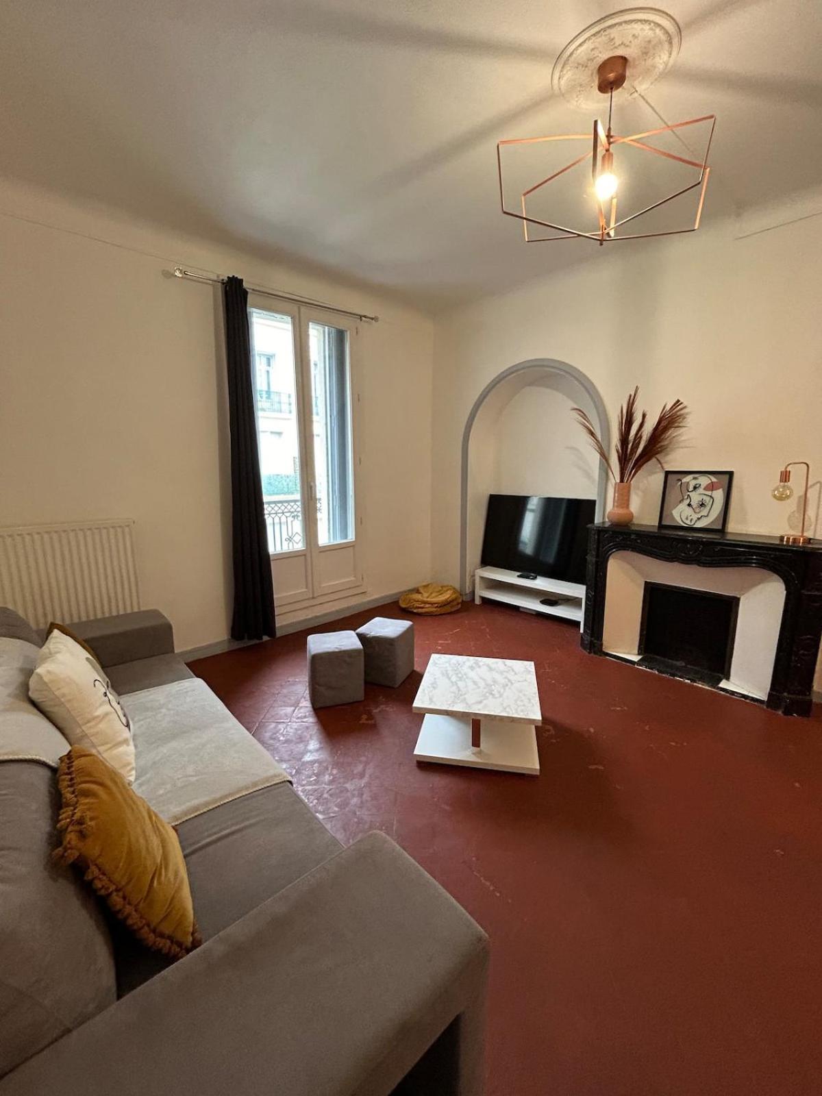 Grand T5 appartement de 100M2 Béziers Extérieur photo